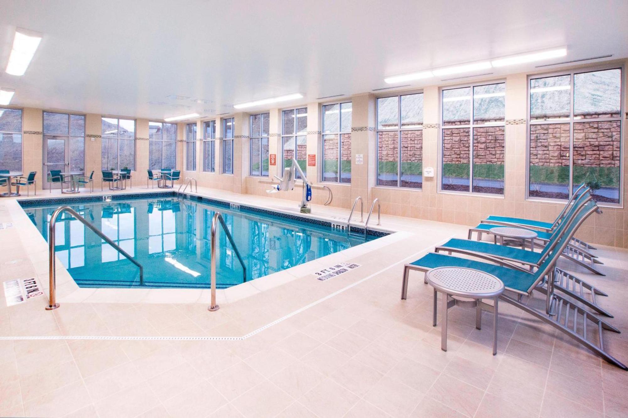 Towneplace Suites By Marriott Pittsburgh Cranberry Township Buitenkant foto